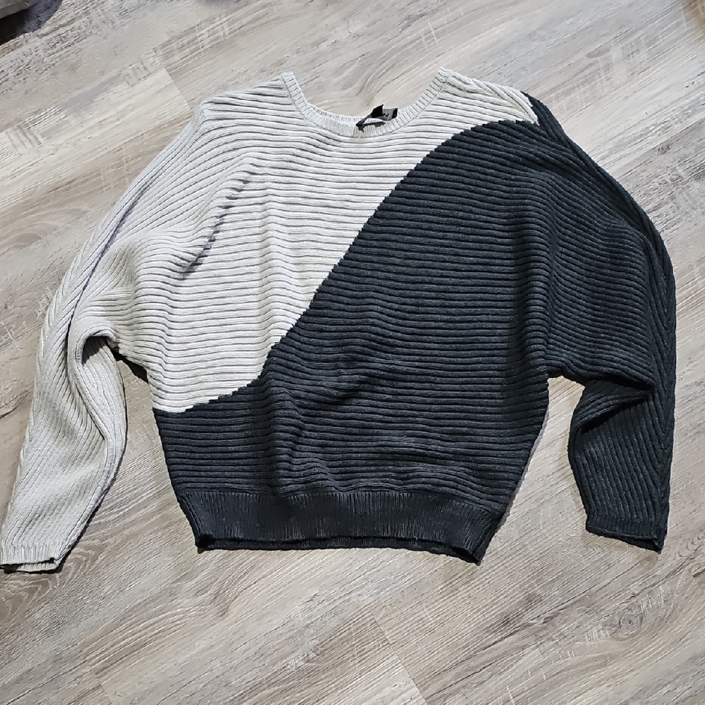 EUC Express Stylish Black and Cream Women's Sweater